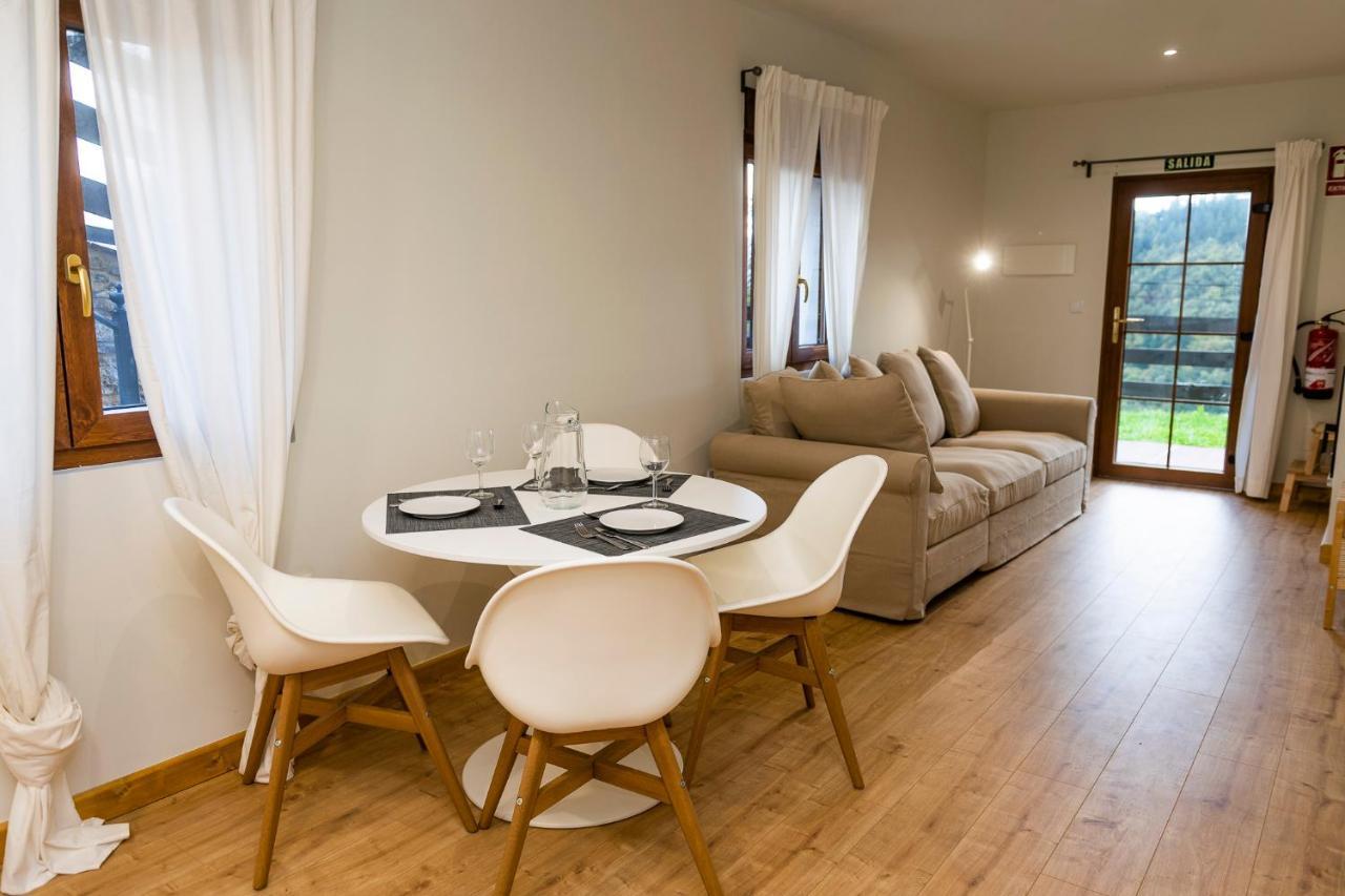 Apartamentos Los Picos De Europa Colio Pokoj fotografie