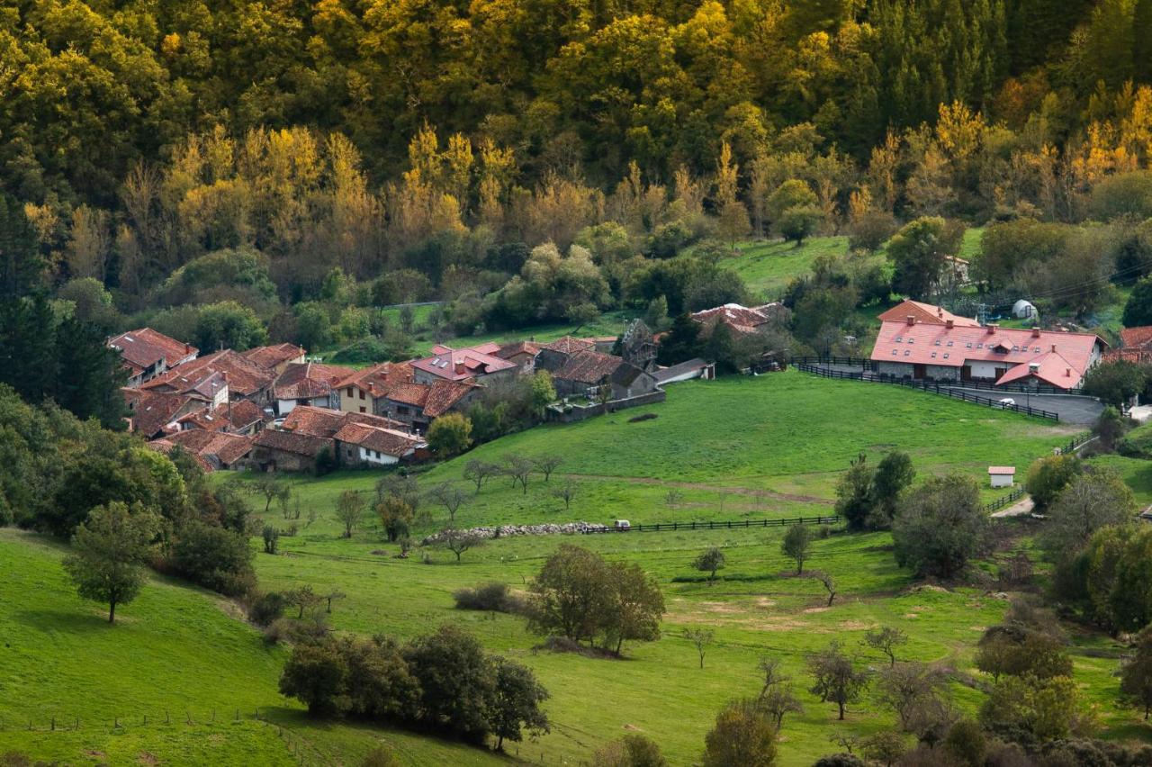 Apartamentos Los Picos De Europa Colio Exteriér fotografie