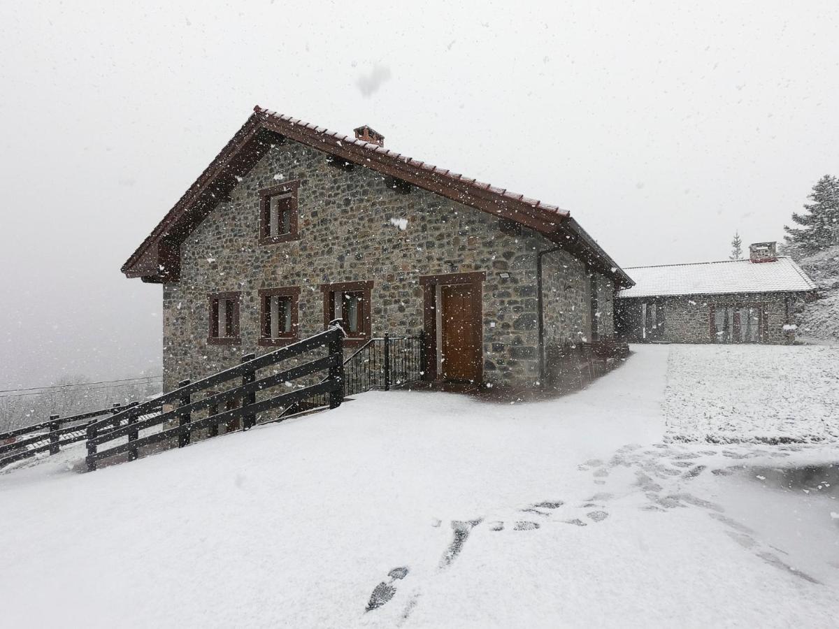 Apartamentos Los Picos De Europa Colio Exteriér fotografie